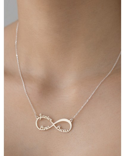 Collar con 3 nombres Infinito Plata
