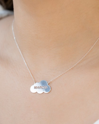 Collar con nombre nube Plata