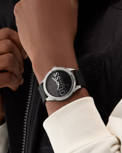 Reloj GUESS Reputation Analógico Negro y Plateado GW0887G1